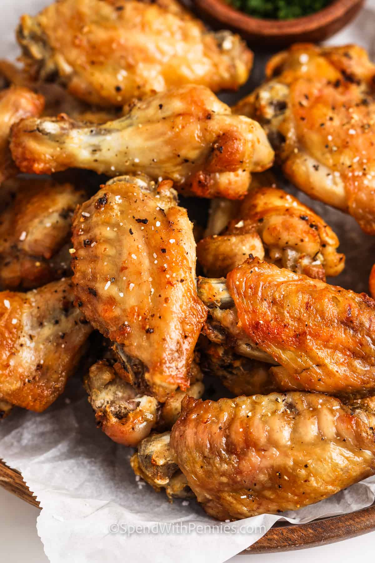 close up of Air Fryer Chicken Wings
