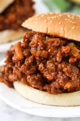close up of Easy Sloppy Joes on a plate