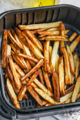 cooked Air Fryer French Fries in the air fryer